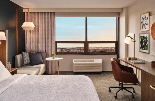 O'Hare Hotel | Staybridge Suites Chicago O'Hare - Rosemont by IHG