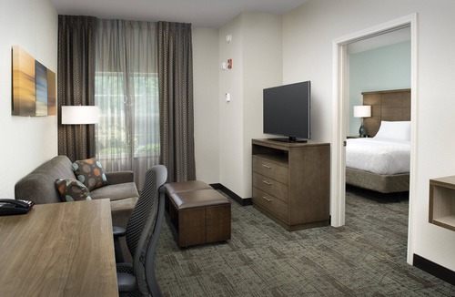 Conestee Hotel | Staybridge Suites Greenville I-85 Woodruff Road by IHG