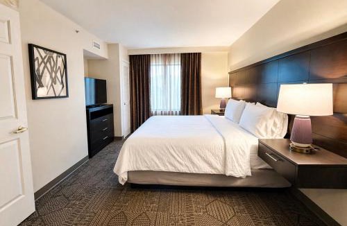 Middleton Hotel | Staybridge Suites Middleton/Madison-West by IHG