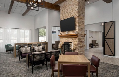 Shearer Hills - Ridgeview Hotel | Staybridge Suites San Antonio Airport by IHG