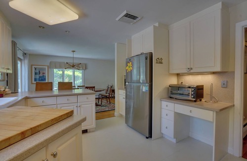 Marblehead House | Steps to Preston Beach! Family Home w/Backyard