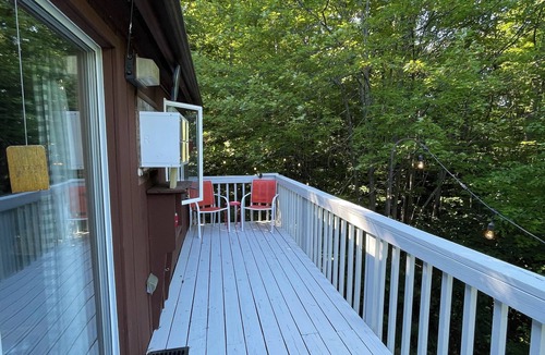 Birch Hill House | Storyland and Summer are coming! Large North Conway, NH home w/plenty of space.