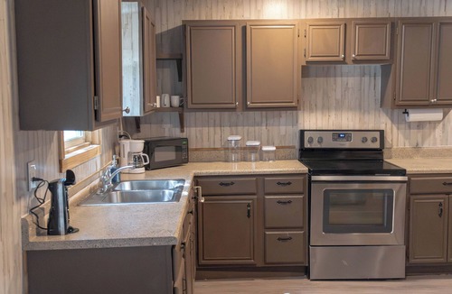Argyle House | Stylish 2BR Mid-Term Argyle Stay Near Lantana Golf