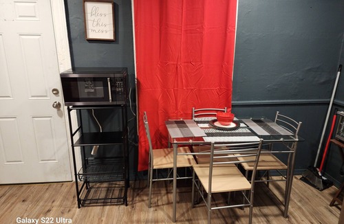 Meriden Apartment | Stylish and cozy home away from home. Located in Central meriden
