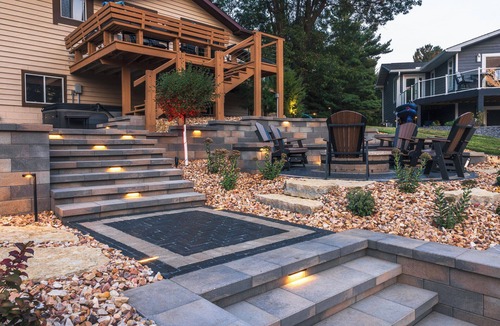 Mauston House | Summer at the Lake | Hot Tub + Views