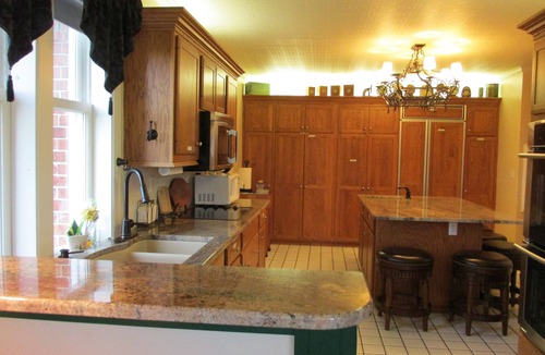Sheboygan House | Summer plans? Beat the crowds and get the dates you want!