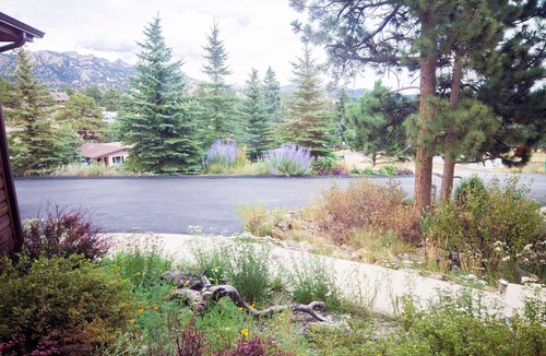 Estes Park House | Sunset Ridge Condo Virginia Home – Luxurious 3 Bedroom, 2 Bath
