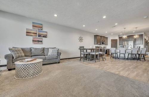 Arnolds Park Condo | Sunset Shores in the Stillwater Building at Bridges Bay Resort (Lakefront)