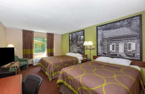 Eureka Springs Hotel | Super 8 by Wyndham Eureka Springs