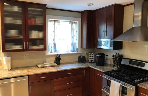 Three Chopt House | Super Location. Close to about everywhere .Great value.Over 200 reviews!
