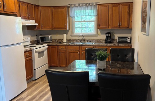 Mount Nebo Cottage | Sweets Falls Cottage Close to Summersville Lake & New River Gorge