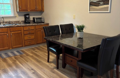 Mount Nebo Cottage | Sweets Falls Cottage Close to Summersville Lake & New River Gorge