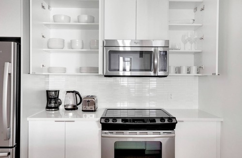 Chinatown Apartment | Tasteful Downtown 1BR w/Gym & W/D, near South Station, by Blueground