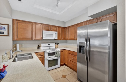 Tempe House | Tempe Oasis With Fire Pit & Bbq Lounge 2 Bedroom Home
