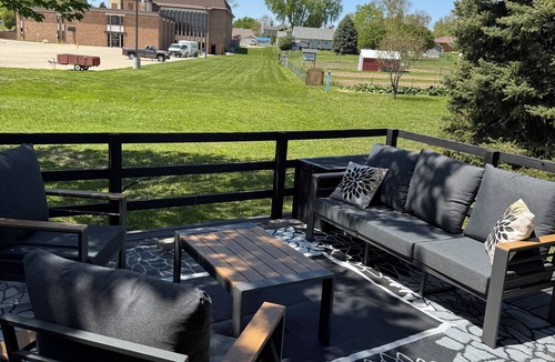 Orange City House | The Amsterdam Abode- Located on Quiet Cul-de-sac With No Backyard Neighbors