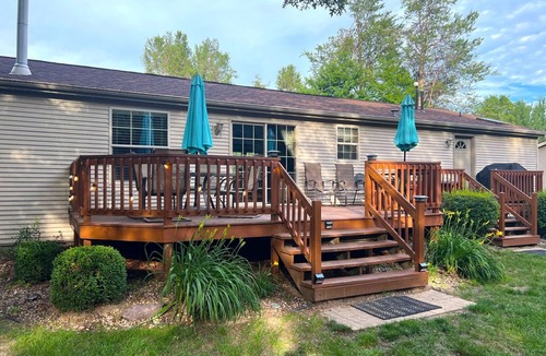 Spring Brook House | The Bears Den @ Spring Brook Resort