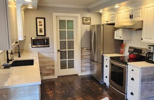SeaTac House | The Douglas- Mid Century Charmer Near Seattle Airport