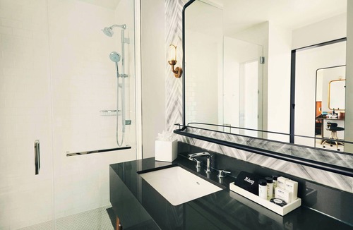 Charlottesville Hotel | The Draftsman, Charlottesville, University, Autograph Collection Hotel
