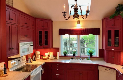 Ephraim House | THE ESSENCE of DOOR COUNTY, spacious & beautiful, and surrounded by gardens.