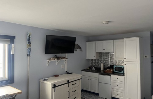 Hampton Condo | The Great Escape II. Newly renovated and beautiful Unit on Hampton Beach.