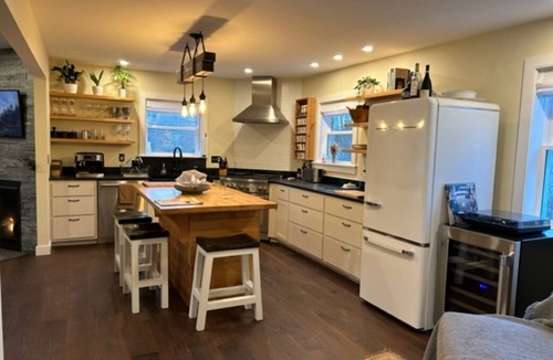 East Burke House | The Greenstone House in Vermont’s Northeast Kingdom!