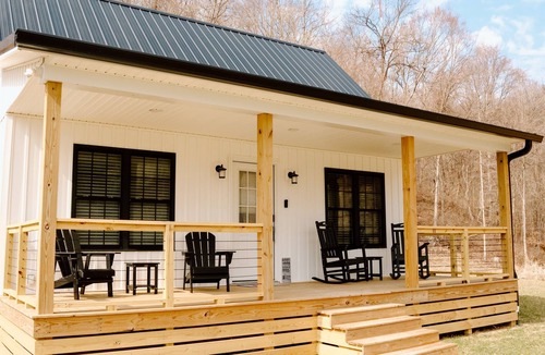 Ironton Cabin | The Lily Pad | Peaceful Farm Retreat