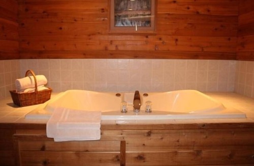 Siren Hotel | The Lodge at Crooked Lake