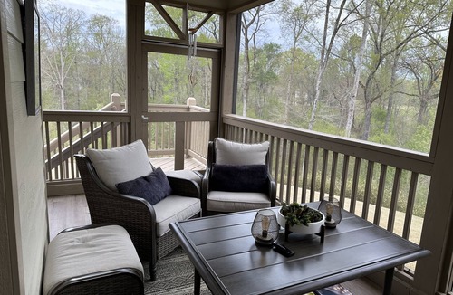Appling House | The Master Retreat