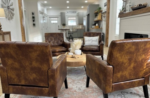 Low Moor Apartment | The Opal Crown Room- Room #7 Private Suite