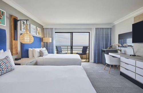 Huntington Beach Resort | The Waterfront Beach Resort, A Hilton Hotel