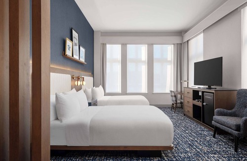 Lindenwald Hotel | The Well House Hamilton, Tapestry Collection By Hilton