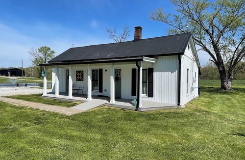 Falmouth House | The York House at Catawba Farm - 30 minutes from the Ark Encounter