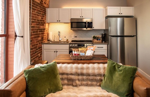 Jonesville Apartment | Three Trails Downtown Elkin Yadkin Valley