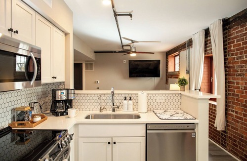 Jonesville Apartment | Three Trails Downtown Elkin