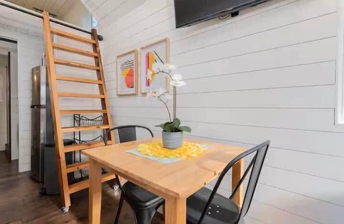 Branson House | Tiny Home Escape with a Beautiful View!