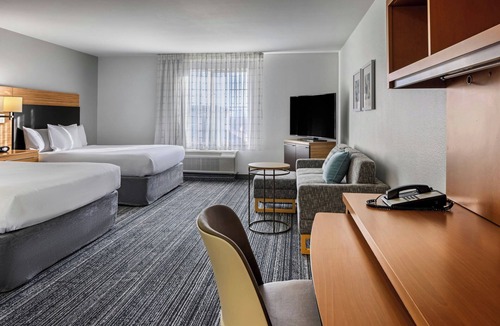 Rancho Cucamonga Hotel | TownePlace Suites by Marriott Ontario Airport