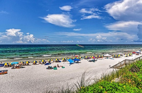 Seagrove Beach Apartment | Tropical Studio: 1/4 Mi to Public Beach Access!