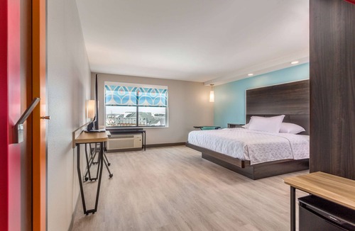 Madison Hotel | Tru by Hilton Madison West, WI