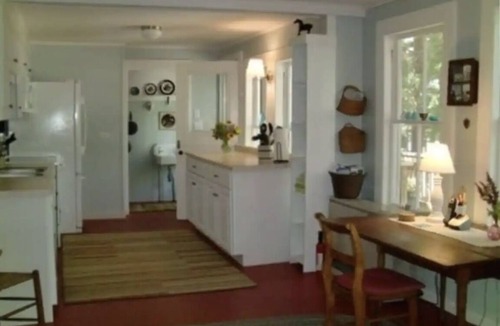 Melvin Village House | TWO WEEKS IN JULY REMAIN - Classic Lake House on Winni