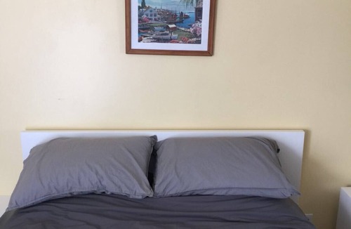 Misquamicut Condo | Unit 1 Cozy Condominium Walking To The Misquamicut Beach