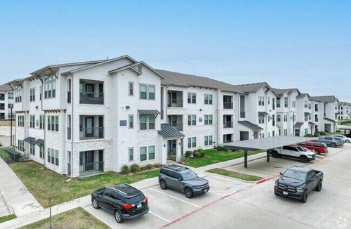 Cleburne Apartment | Unit 232 | Comfy 2BR 2BA Retreat
