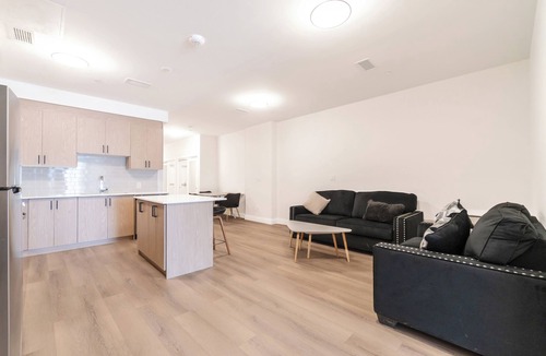Rouge Apartment | Unit 7 - Modern Fully Furnished 2 Bedroom Apartment