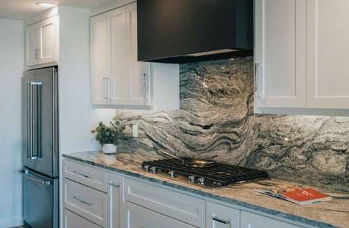 Afton House | Unparallel Views, Modern Luxury, Hot Tub, Ultimate Getaway!