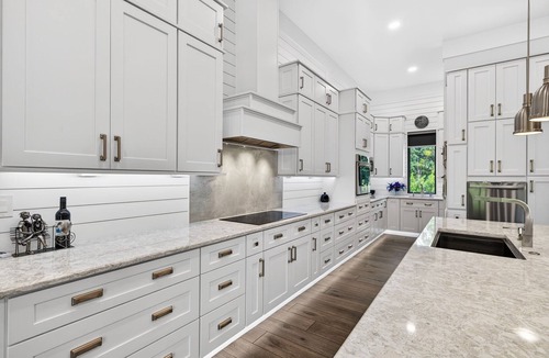 Bell Villa House | Upscale Retreat/1 Acre/Golf Cart/Resort Amenities