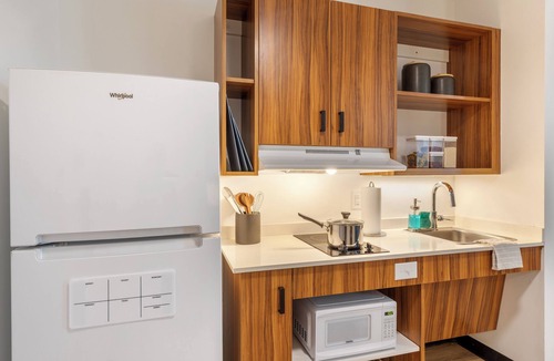 Greater Palm River Point CDC Hotel | Uptown Suites Extended Stay Tampa FL – Riverview