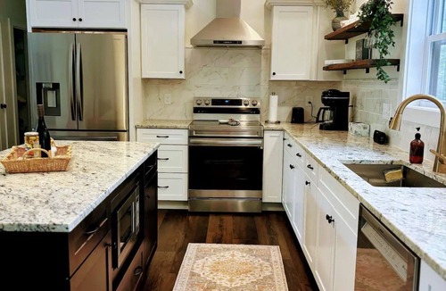 Sunapee House | Vacation Home: 2 Mins from Mt. Sunapee & Lake!