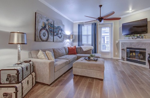Columbia Way Condo | Vancouver Condo near Columbia River just 11 min. away from PDX