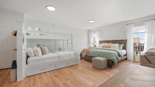 Seacrest Beach Apartment | Village of SoWal B483