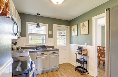 Mayfield House | Walk to Private Beach & Boat Launch: Mayfield Home