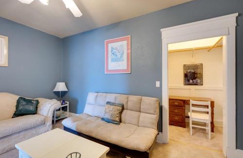 Racine Apartment | Walkable Racine Retreat! 1 Mi to Lake Michigan
